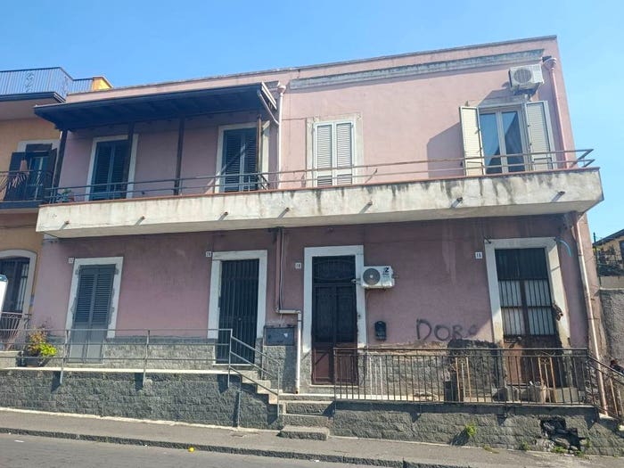 Appartamento trilocale in vendita in Via Antonio Pacinotti, Garibaldi Nesima, Catania