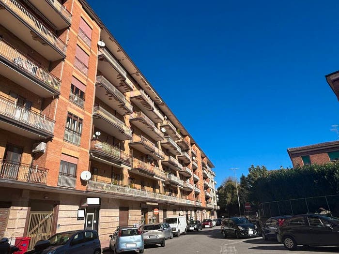 Appartamento con 5 locali in vendita in Via Giuseppe Di Vittorio, Quattrograna Bellizzi Sant'Oronzo, Avellino