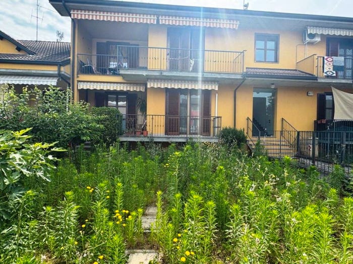 Appartamento trilocale in vendita in Viale Liberali, Gravellona Lomellina