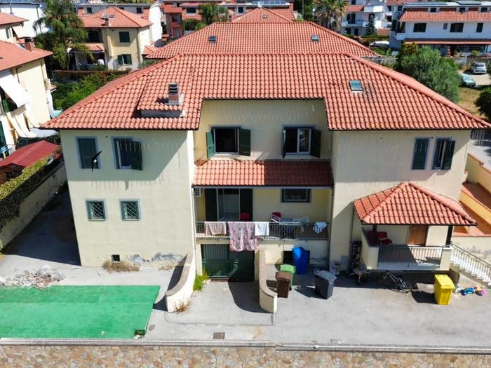 Casa con 6 locali in vendita in Via Ripuaria, Varcaturo, Giugliano in Campania