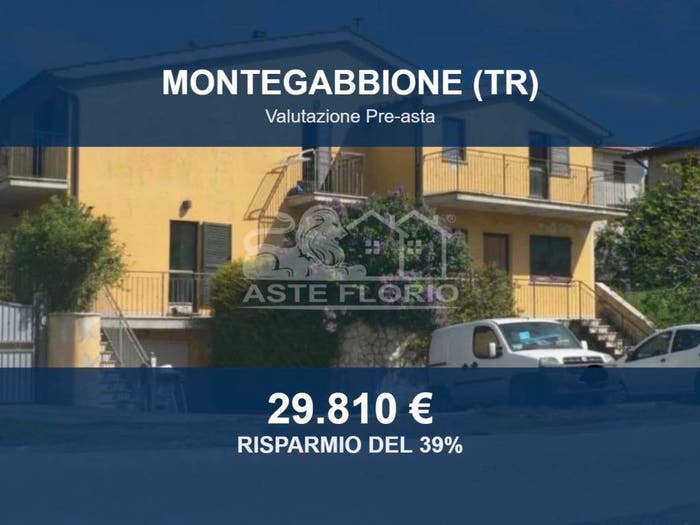 Appartamento trilocale in vendita in Via Madonna delle Grazie snc, Centro, Montegabbione