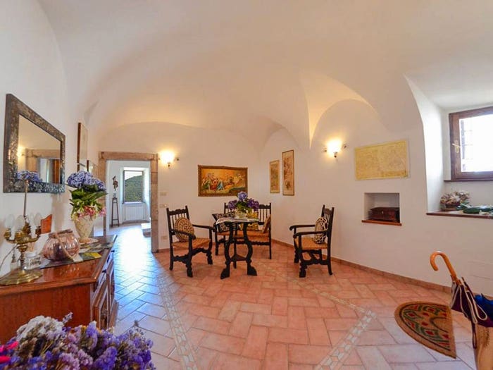 Casa con 6 locali in vendita in Piazza Giuseppe Garibaldi, Centro, Cerreto di Spoleto