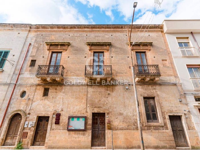 Appartamento con 6 locali in vendita in Via Principe di Napoli, Erchie