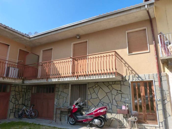 Casa quadrilocale in vendita in Via Vittorio Emanuele, Centro, Salmour