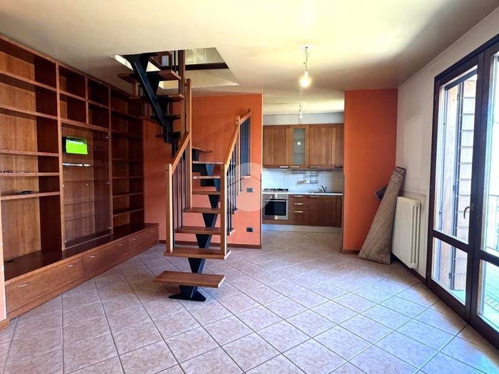 Appartamento trilocale in vendita in Via Terraglio, Frescada, Preganziol