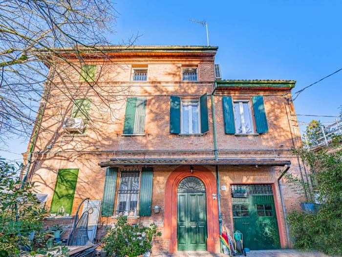 Casa con 6 locali in vendita in Via cadriano, Pilastro, Bologna