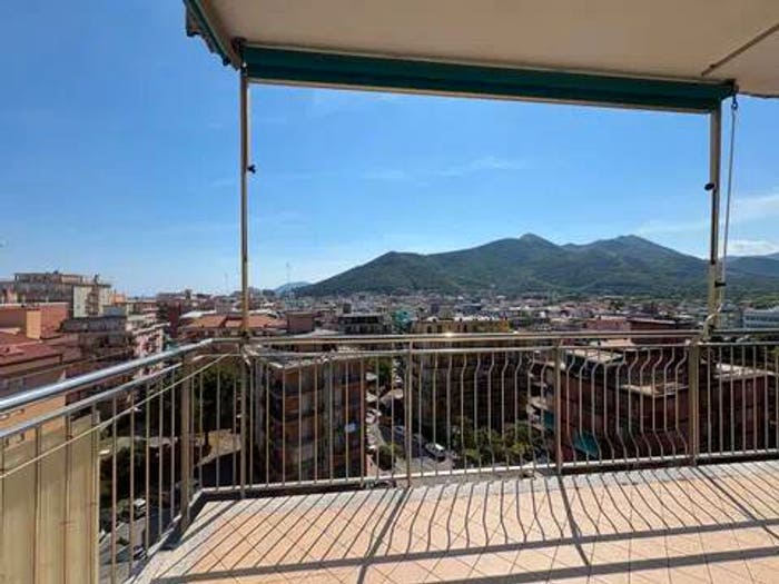 Appartamento bilocale in vendita in Via Montevideo, Borghetto Santo Spirito