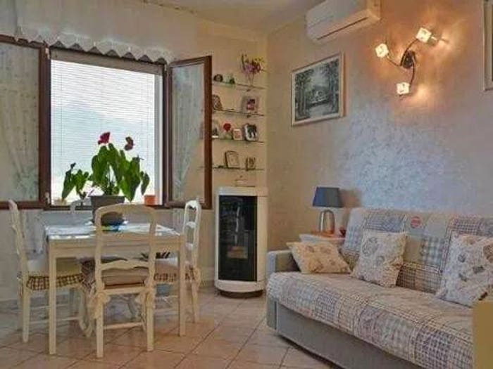 Appartamento trilocale in vendita in Centro, Loano