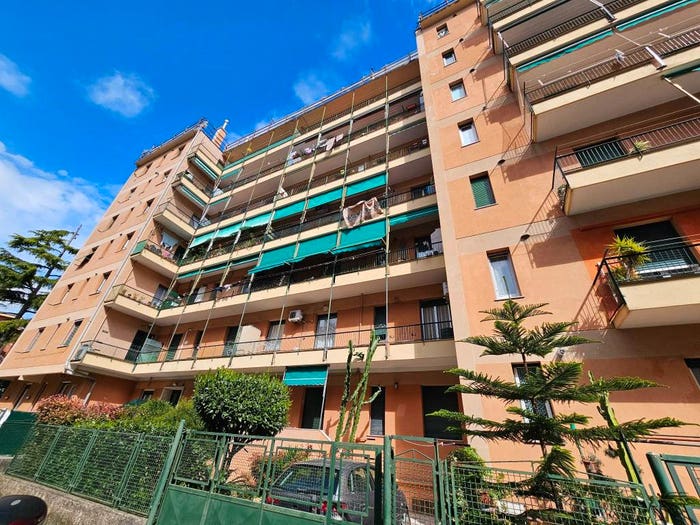 Appartamento bilocale in vendita in Via Giovanni Arrivabene, Sestri Ponente, Genova