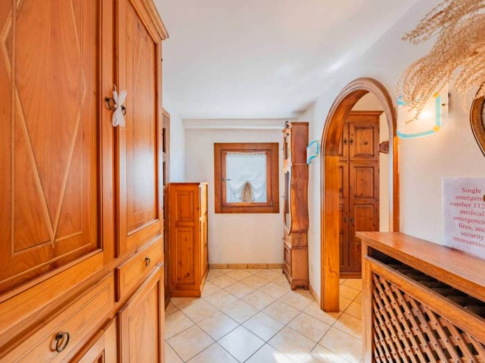 Casa con 6 locali in vendita in Via Tetti Ariou, Boves