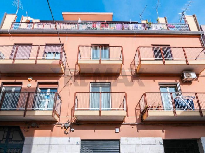 Appartamento con 5 locali in vendita in Via dei Vespri, Centro, Misterbianco