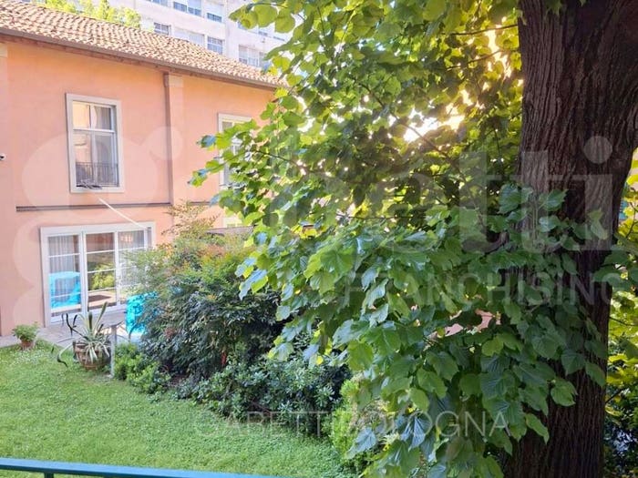Appartamento quadrilocale in vendita in Via Pelagio Palagi, Massarenti, Bologna