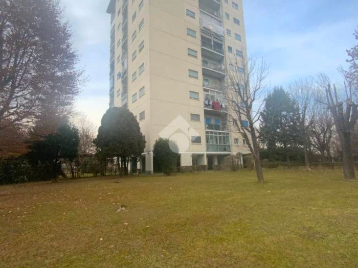 Appartamento con 5 locali in vendita in Via degli Ulivi, Falchera, Torino