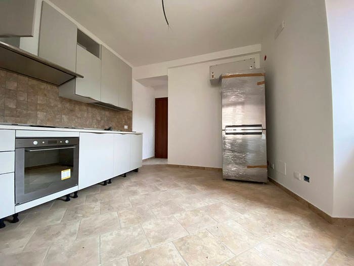 Casa quadrilocale in vendita in Via della Chiesa, Collebrincioni Assergi, L'Aquila