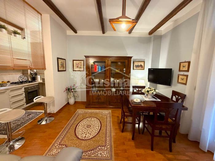 Casa trilocale in vendita in Via Carlo Troya, Centro Storico, Andria