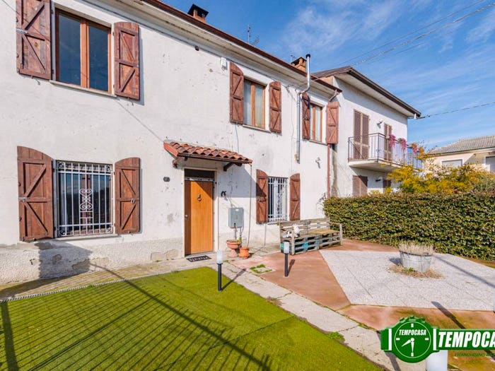 Casa trilocale in vendita in Via Giuseppe del Bo', Bastida Pancarana