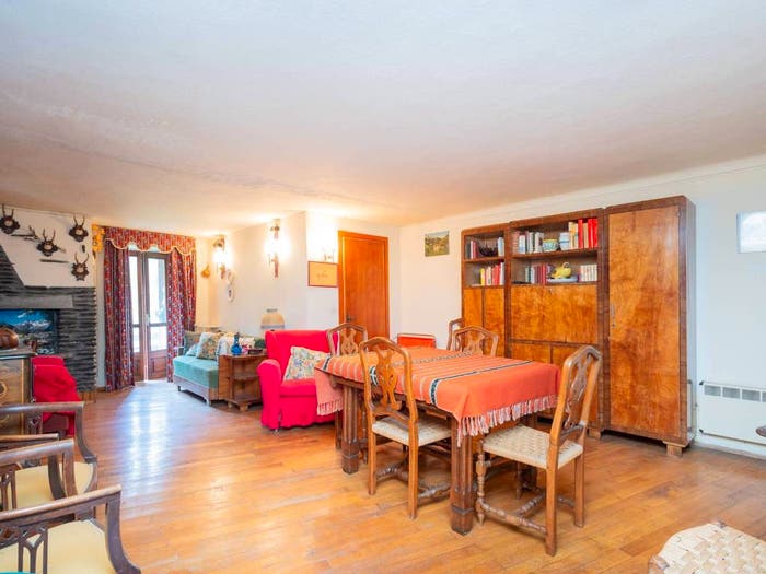 Casa trilocale in vendita in Via Cantun, Casteldelfino