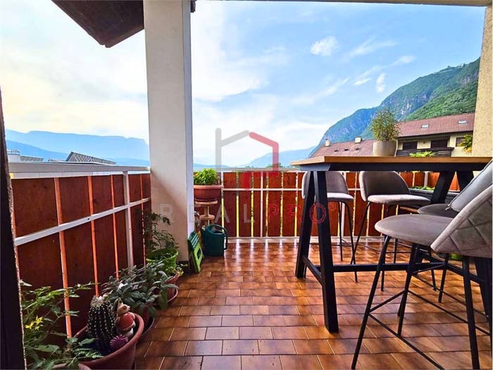Appartamento quadrilocale in vendita in via Aldo Moro, Pineta, Laives