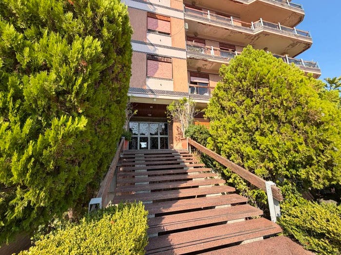 Appartamento trilocale in vendita in Via Ducezio, Gravitelli, Messina
