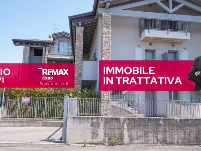 Appartamento con 5 locali in vendita in via XXV Aprile, Boltiere
