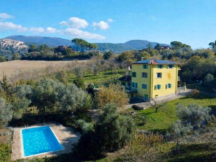 Casa con 6 locali in vendita in Vocabolo colleaccetta, Calvi dell'Umbria