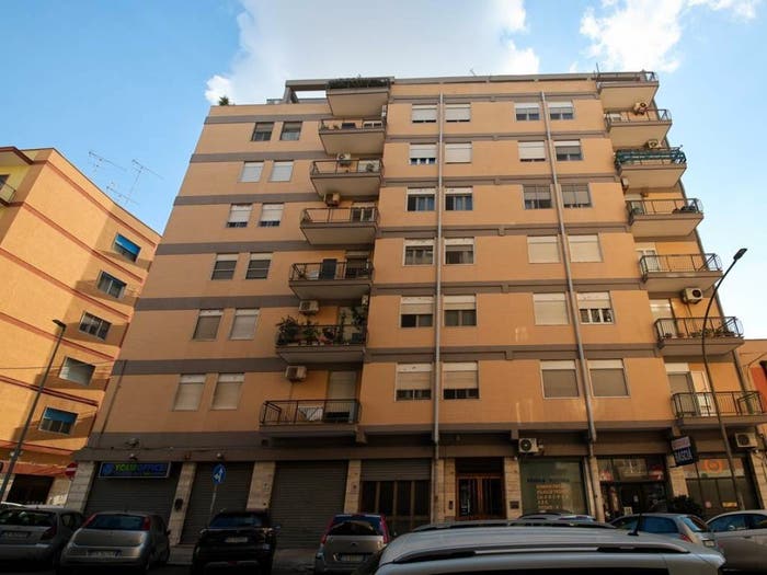 Appartamento trilocale in vendita in Via Seneca, Commenda, Brindisi