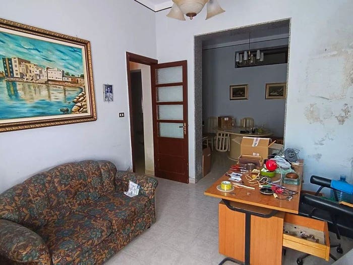 Appartamento con 6 locali in vendita in Via Megara, Centro, Augusta