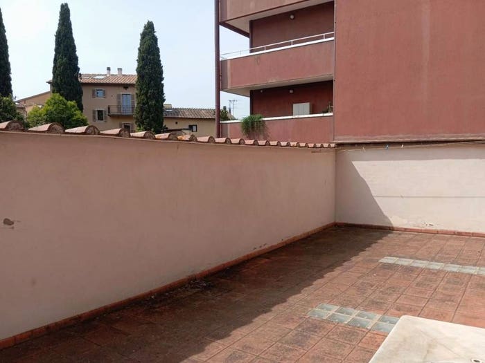 Appartamento con 5 locali in vendita in Centro, Poggibonsi
