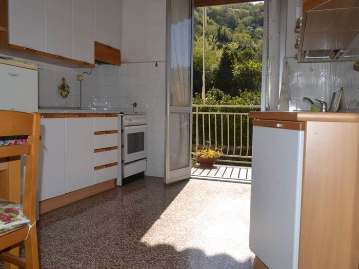 Appartamento bilocale in vendita in Via Spalato, Molassana, Genova