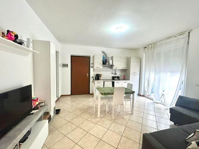 Appartamento bilocale in vendita in Via Don Osvaldo Bellomi, Mozzate