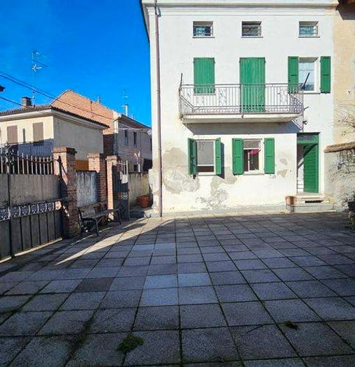 Casa con 5 locali in vendita in Via Xx Settembre, Mirabello Monferrato