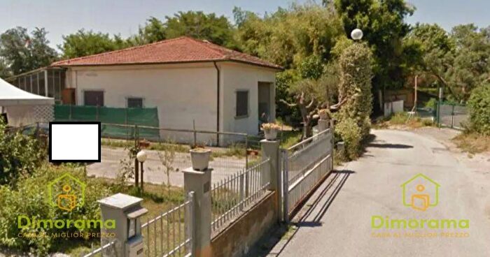 Casa quadrilocale in vendita in Via del Brentino B Viareggio LU Italia, Terminetto Migliarina, Viareggio