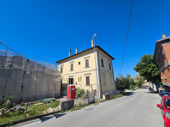Appartamento bilocale in vendita in Largo Giuseppe Garibaldi, Sant'Eraclio Case Vecchie, Foligno