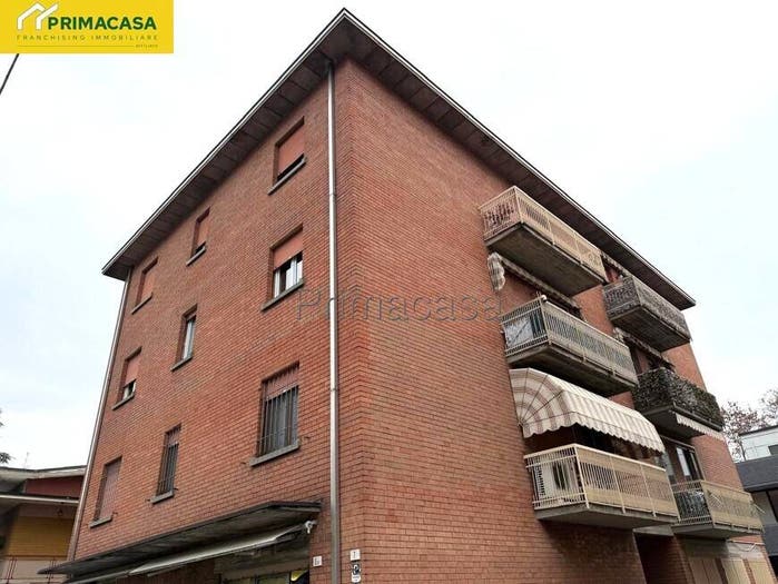 Appartamento con 5 locali in vendita in Via Marmolada, Stadio Acquedotto, Carpi