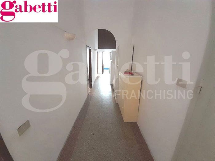 Appartamento quadrilocale in vendita in Centro, Poggibonsi