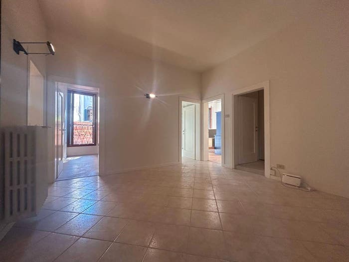 Appartamento quadrilocale in vendita in San Francesco della Vigna, Venezia