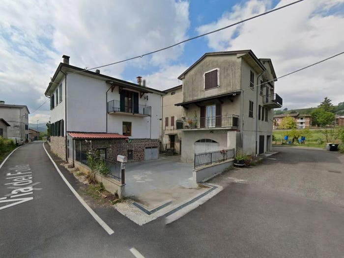 Appartamento con 6 locali in vendita in Località Albarola Follo, Vigolzone