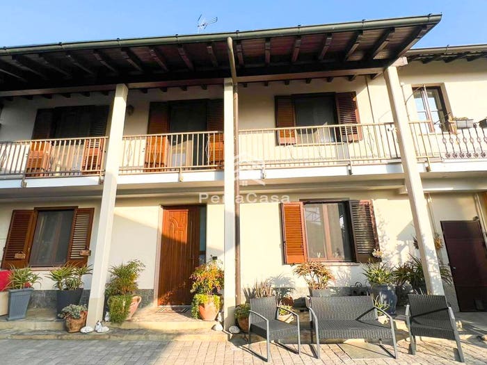 Casa con 6 locali in vendita in Barbavara, Gravellona Lomellina