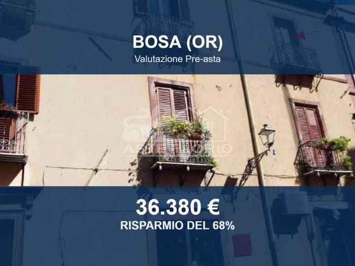Appartamento con 5 locali in vendita in Corso Vittorio Emanuele II, Centro, Bosa