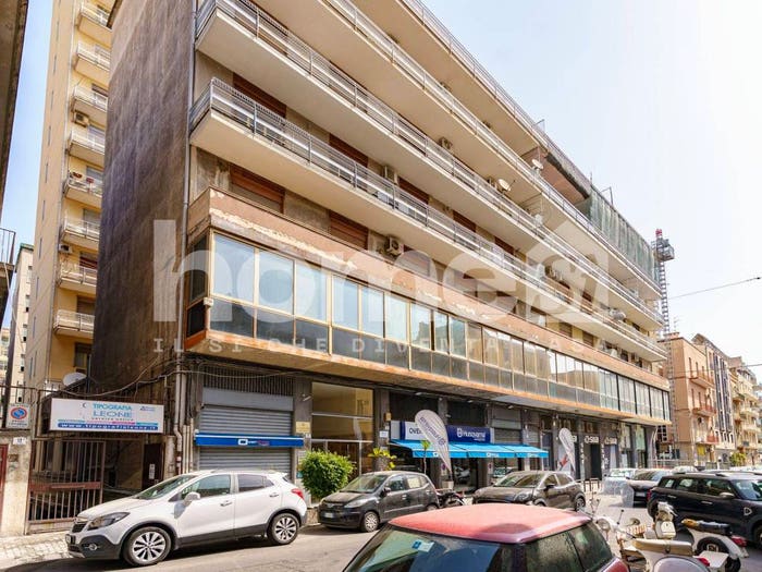 Appartamento trilocale in vendita in Via Firenze Catania CT Italia, Corso Italia Europa, Catania