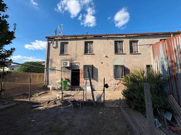 Casa con 6 locali in vendita in Via Saguedo Centro, Saguedo, Lendinara