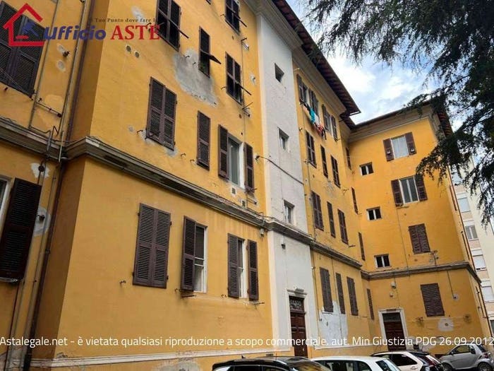Appartamento con 5 locali in vendita in Via Trento, Stazione Via Roma, Grosseto