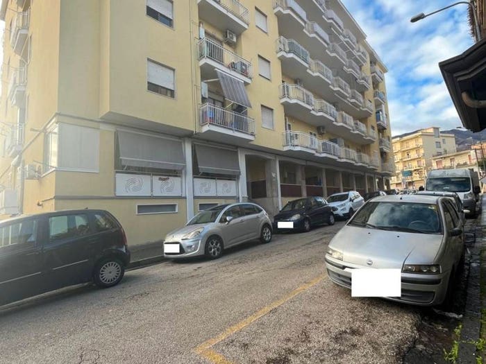 Appartamento quadrilocale in vendita in Via Francesco Curia, Centro, Ottaviano