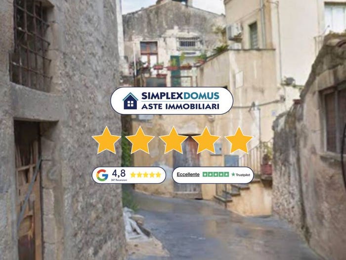Appartamento quadrilocale in vendita in VIA CASTELLOTTI, Modica Bassa, Modica