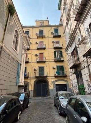 Appartamento monolocale in vendita in Rua Catalana Napoli NA Italia, Porto Municipio, Napoli