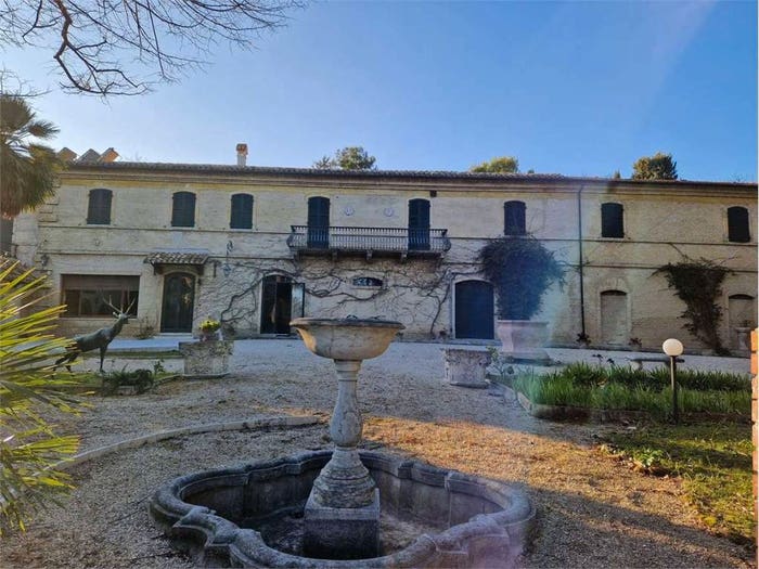 Casa con 6 locali in vendita in FORNETTO, Posatora, Ancona