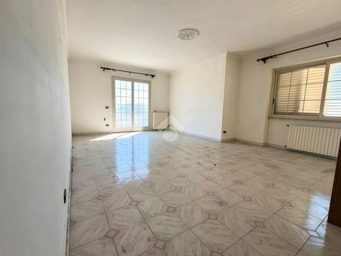 Appartamento trilocale in vendita in Via Madonna dei Greci, Centro, Veglie