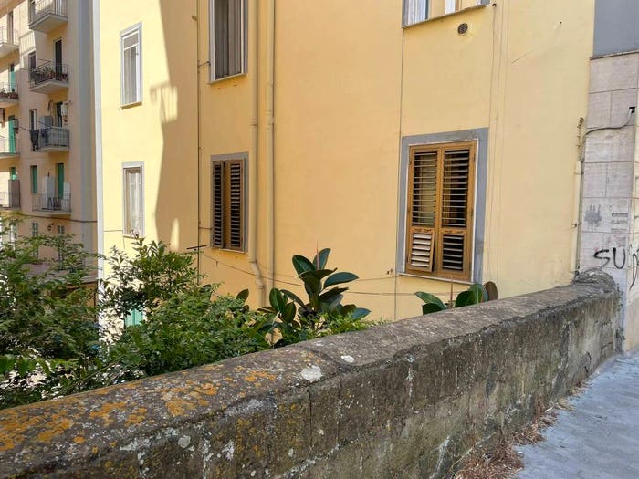 Appartamento trilocale in vendita in Vomero, Napoli