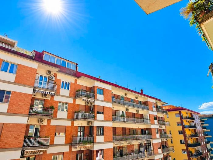 Appartamento con 5 locali in vendita in Via Adolfo Omodeo, Pigna Omodeo, Napoli