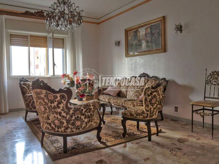 Appartamento trilocale in vendita in Via Madonna di Fatima, Centro, Gravina di Catania